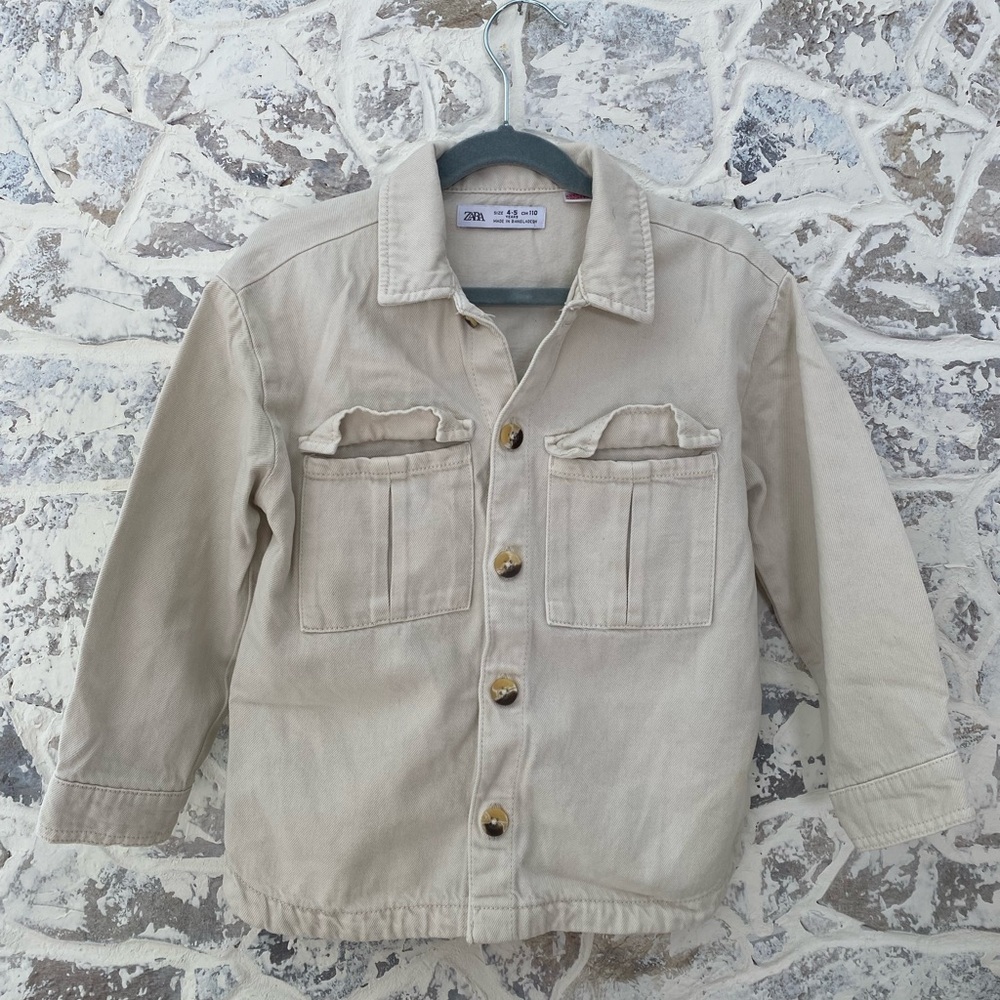 Zara Ivory Cream denim jacket Cool Team 4 - 5 years
